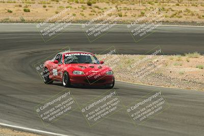 media/Jun-01-2025-CalClub SCCA (Sun) [[eae223c5dd]]/Group 1/Track Event 4/